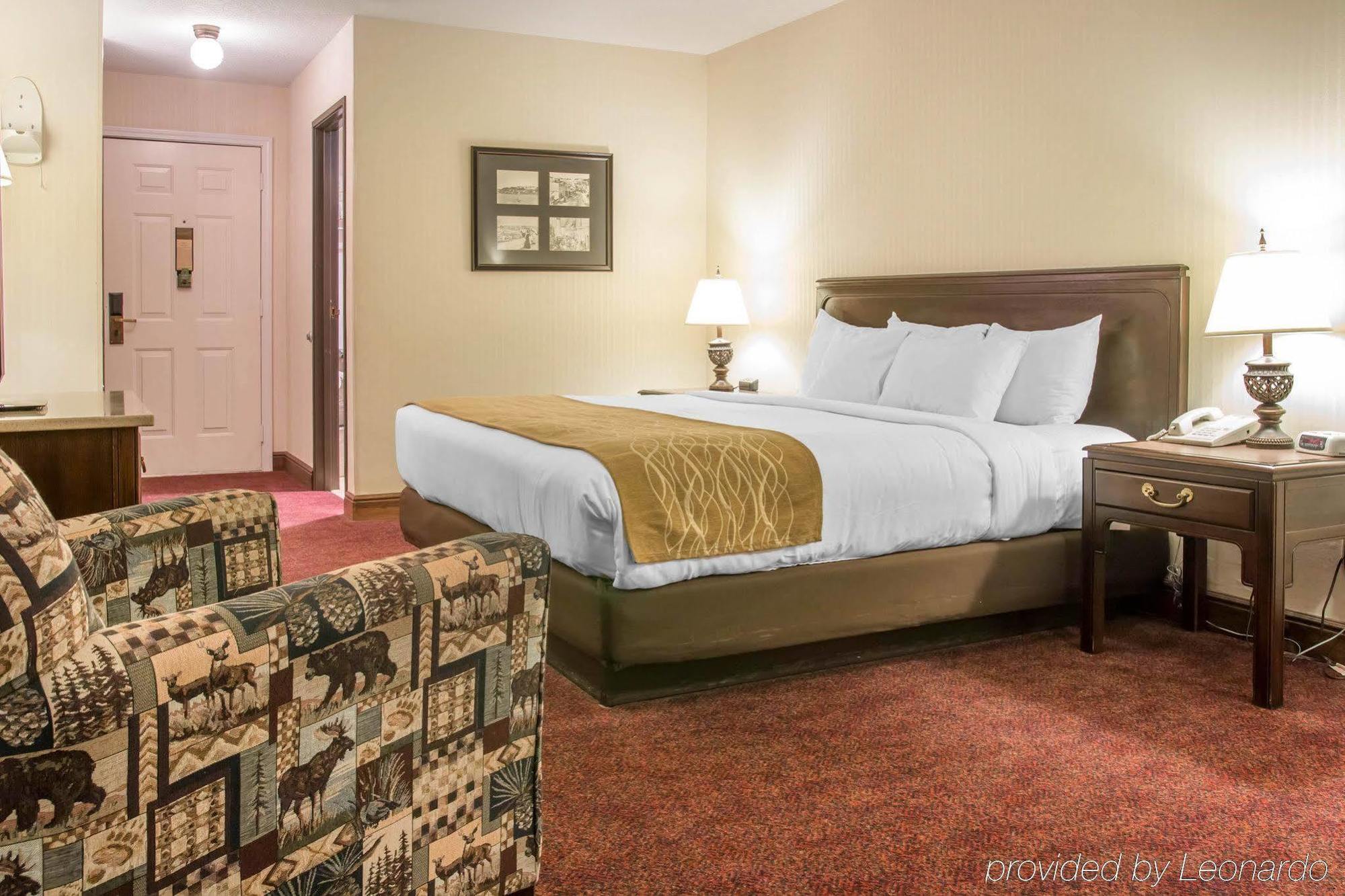 Comfort Inn Lakeside Mackinaw Stadt Exterior foto